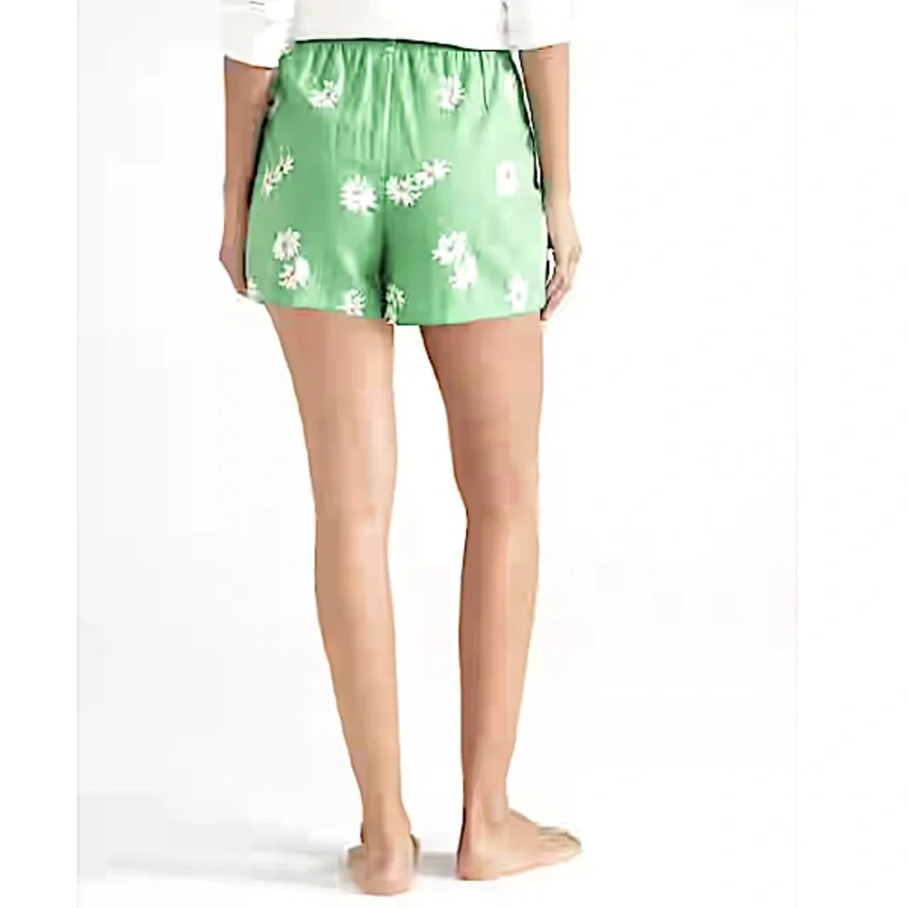 💕5️⃣for25 Joyspun Green and White Floral Athletic Sleep Shorts with pockets NWOT